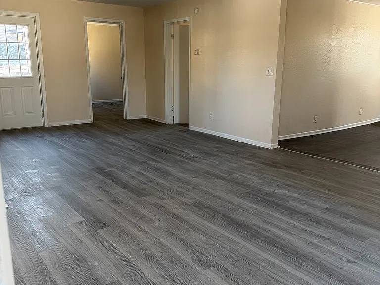 458 S Float Ave — Photo 21