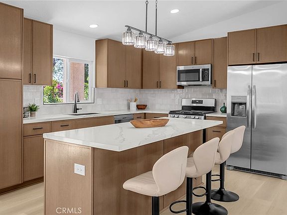 3rd image of 9740 Capiland Rd