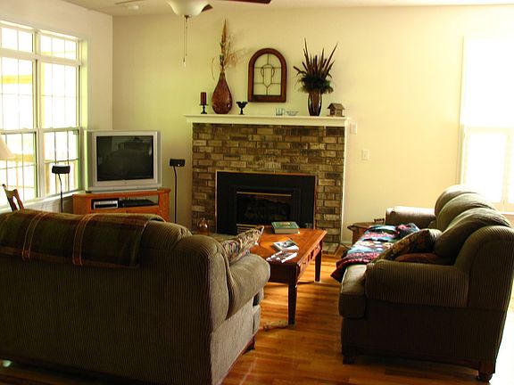 Buck Corp.gas fireplace