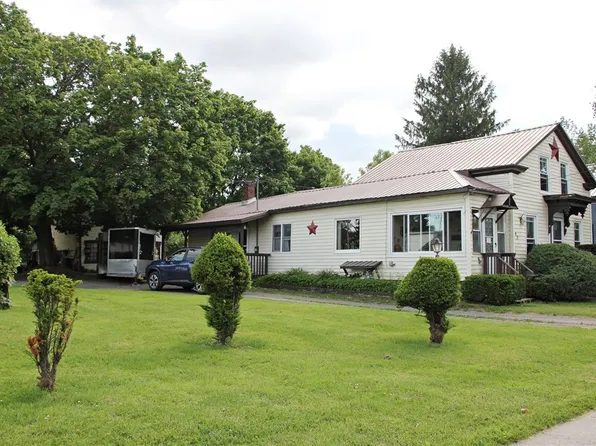 45 W Main St, Morrisville, NY 13408