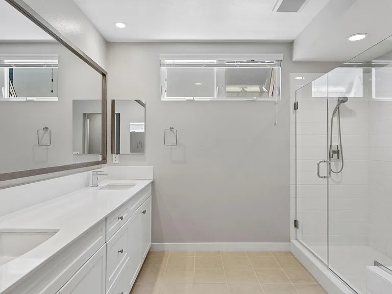 1258 Edmonson Way — Photo 5