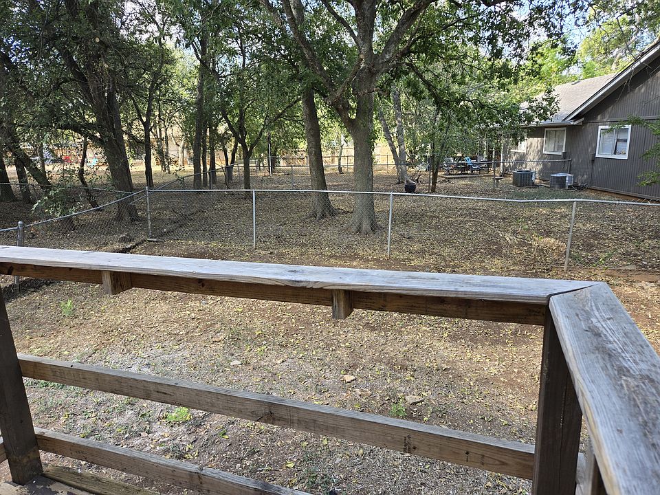 Exterior backyard