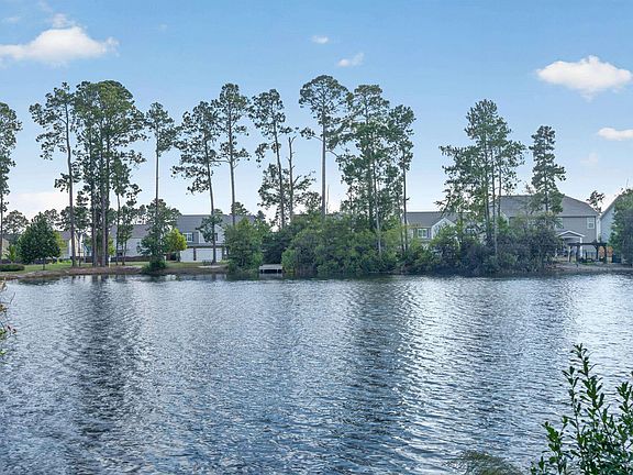 4th image of 552 Rimer Pond Rd