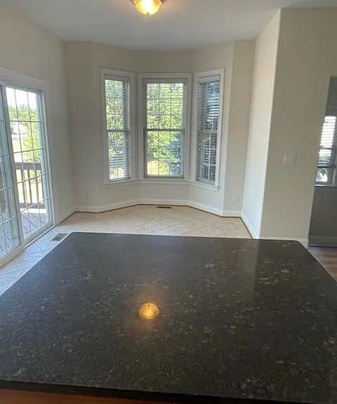 200 Cross Keys Pl — Photo 10
