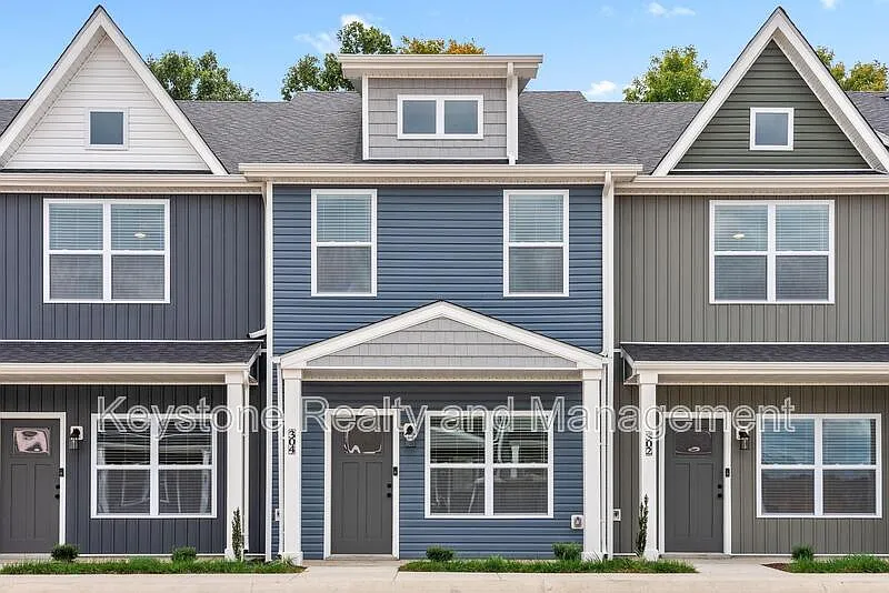 103 Front Ridge Cir