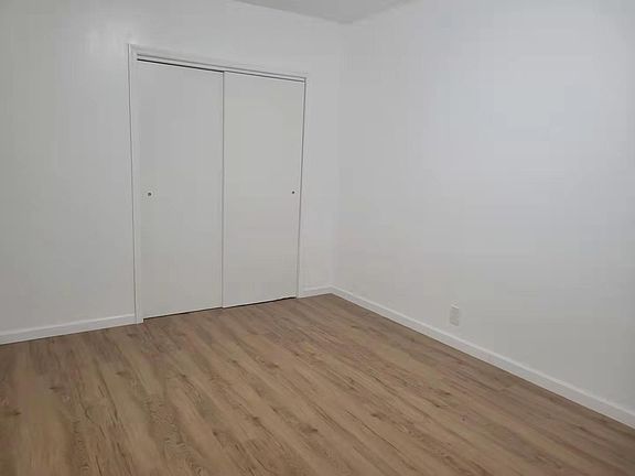 5th image of 8628 25th Ave Floor 1