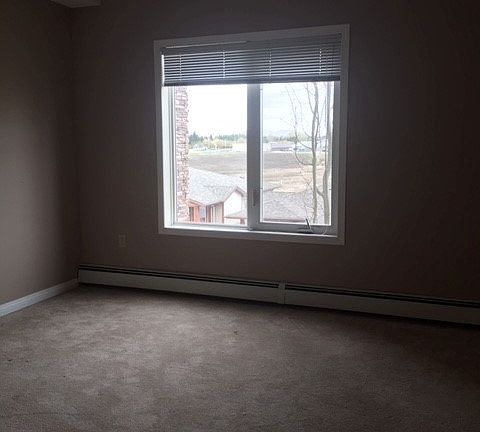 3rd image of 301 67a Ave #4403