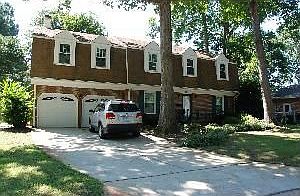 2nd image of 889 Arnett Dr