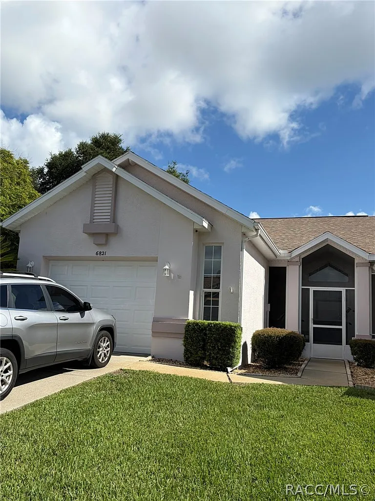 2 bed, 2.0 bath, 1386 sqft, $1,700 — Photo 1