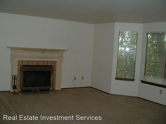 4th image of 3731 S Orchard St APT 3