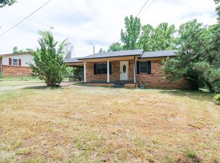 114 Rowsey St, Camden, TN 38320