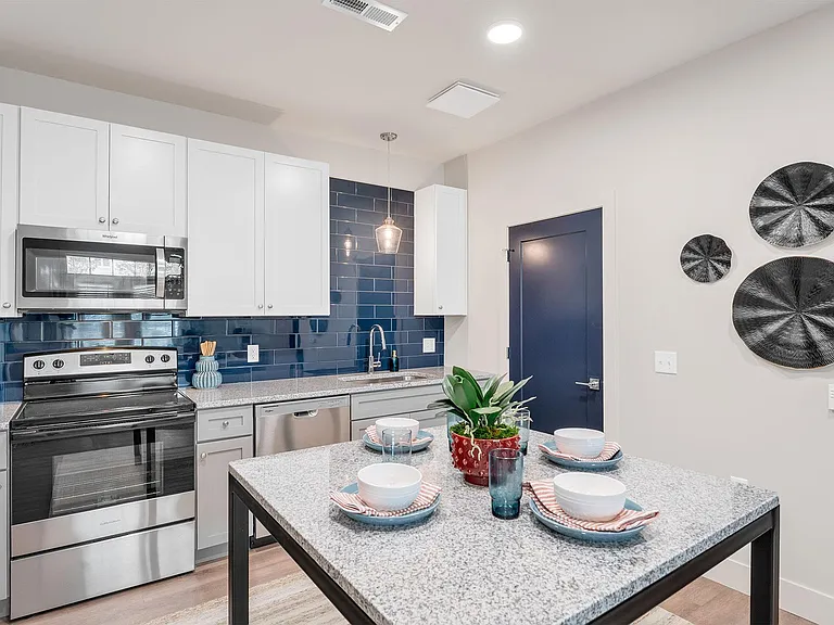 Harrison Landing Apartments — Photo 12