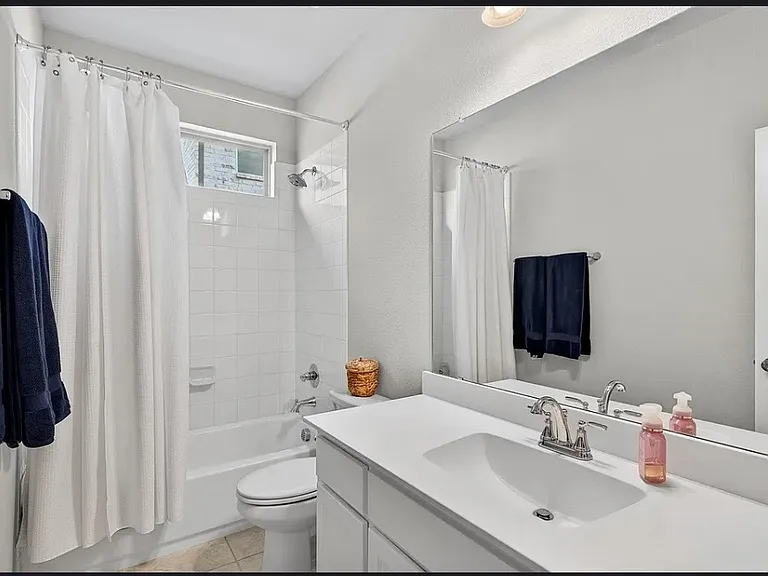 14044 Falcon Ranch Dr — Photo 21