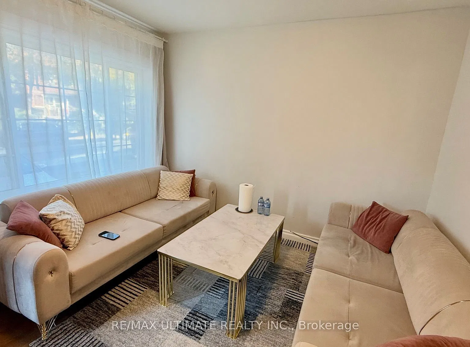 3 bed, $2,350 — Photo 3