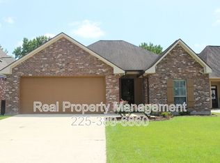 12328 Dutchtown Villa Dr, Geismar, LA 70734
