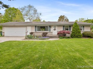 7301 Pete Ave, Jenison, MI 49428