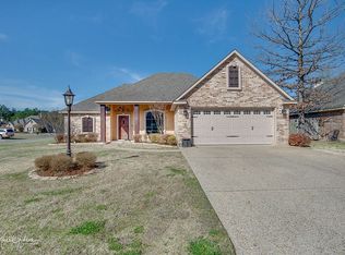 9072 Cottage Ridge Dr, Shreveport, LA 71106