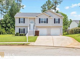 5089 Luxford Dr, Douglasville, GA 30135