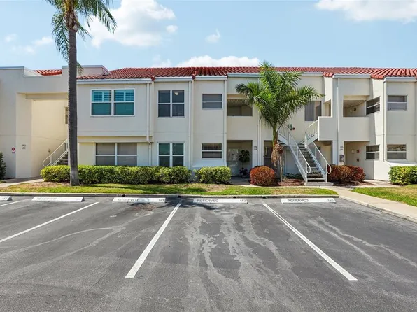 6085 Bahia Del Mar Blvd APT 204, Saint Petersburg, FL 33715