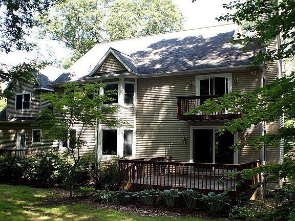 Beautiful Property in Private Setting