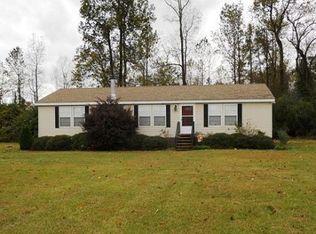 121 Mercy Pl, Beulaville, NC 28518