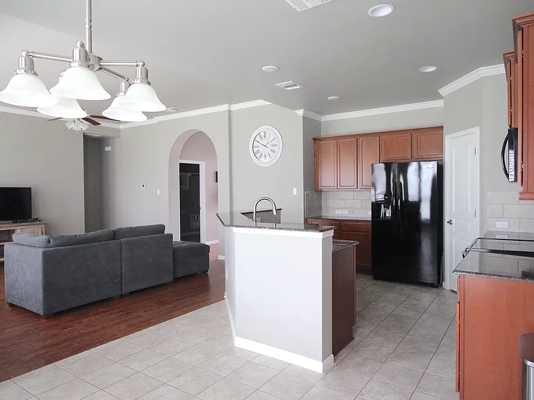 5917 Worthing Dr — Photo 14