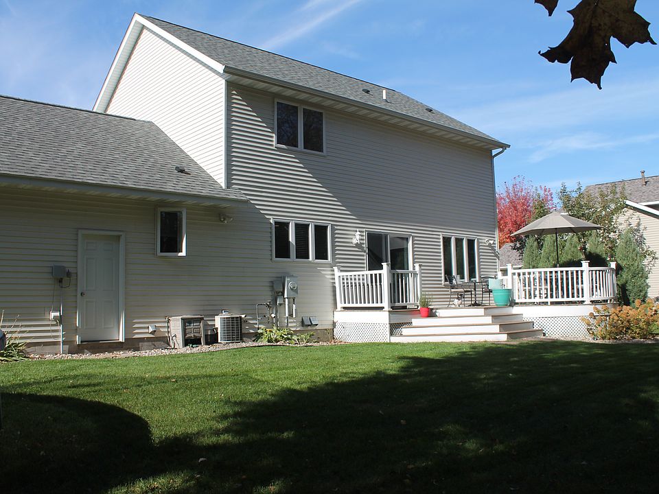1st image of 823 Makaala Dr