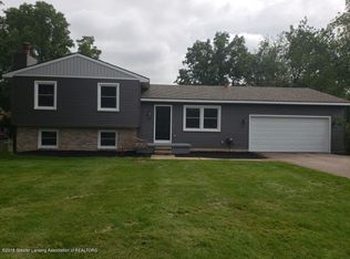 1183 Haslett Rd, Haslett, MI 48840