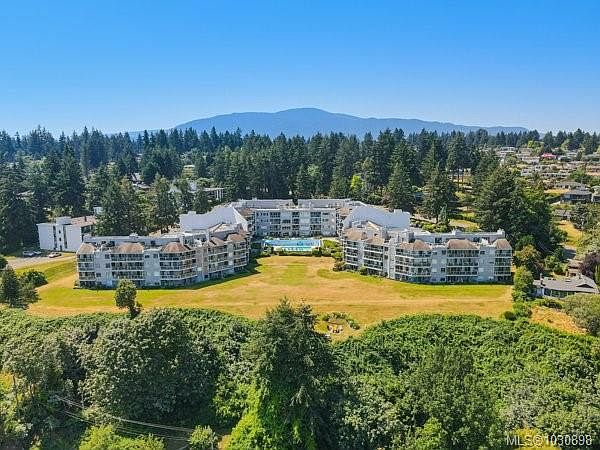 1st image of 2562 Departure Bay Rd Unit 611