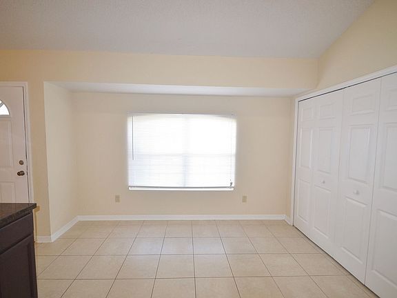 3rd image of 7532 N Dover Cliff Dr