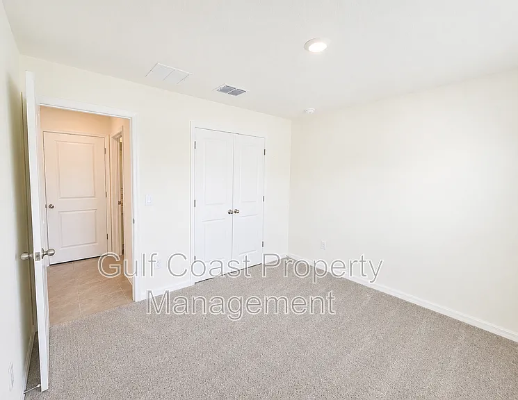 10642 Chippewa Dr — Photo 5