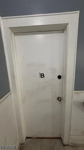 1 bed, 1.0 bath, $1,400 — Photo 2