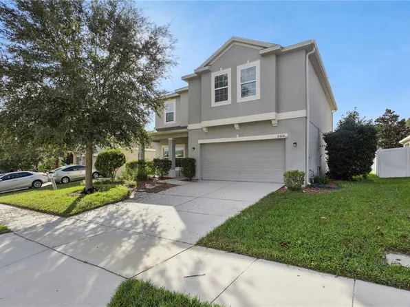 2608 Limerick Cir, Grand Island, FL 32735