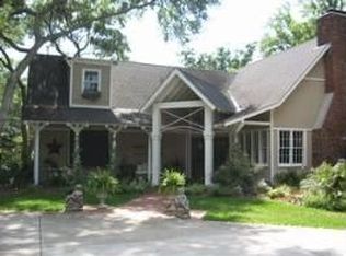 257 Abbott Ln, Saint Simons Island, GA 31522