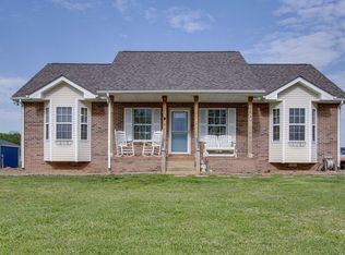 4442 John Farmer Rd, Cedar Hill, TN 37032