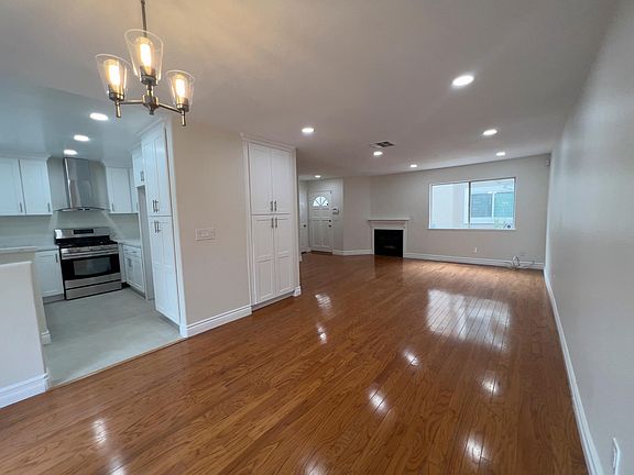 2nd image of 49 N Parkwood Ave