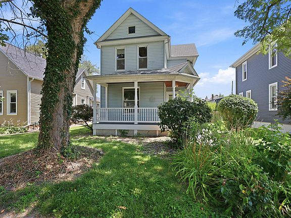 3rd image of 1810 15th St