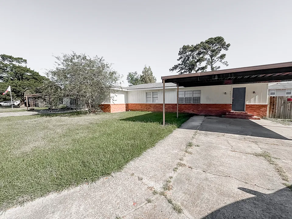 205 Lana Dr