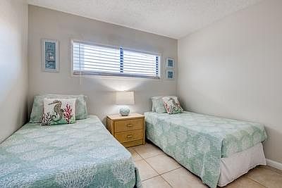 5th image of 5300 Ocean Beach Blvd APT 204