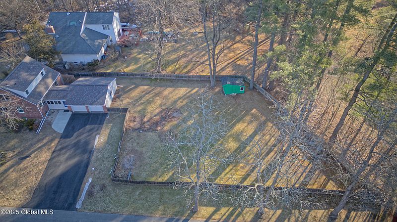 2nd image of 3 Flint Drive