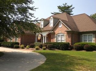 4470 Greenbrier Farm Rd, Winston Salem, NC 27106