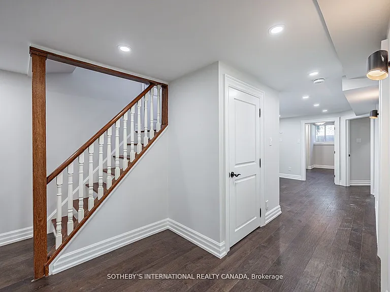 942 Fletcher Valley Cres #BSMNT — Photo 12