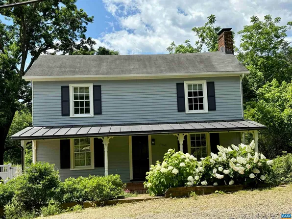 1804 Chesapeake St, Charlottesville, VA 22902