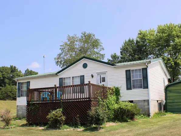 31 Kaden Dr, West Liberty, KY 41425