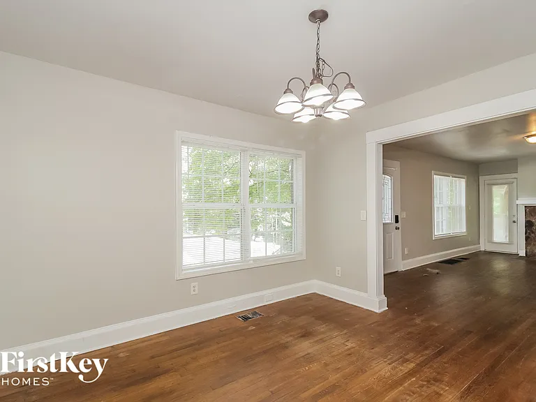 1750 Avon Ave SW — Photo 5