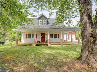 16458 Fairview Rd, Hagerstown, MD 21740