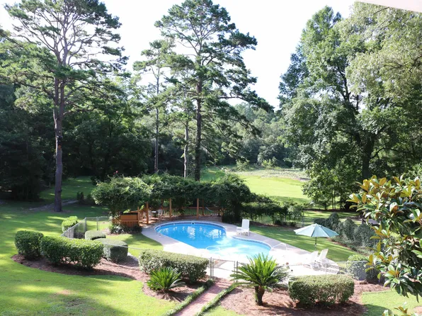 6401 Walkabout Ln, Tallahassee, FL 32309