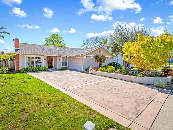 5th image of 346 Avenida Nogales