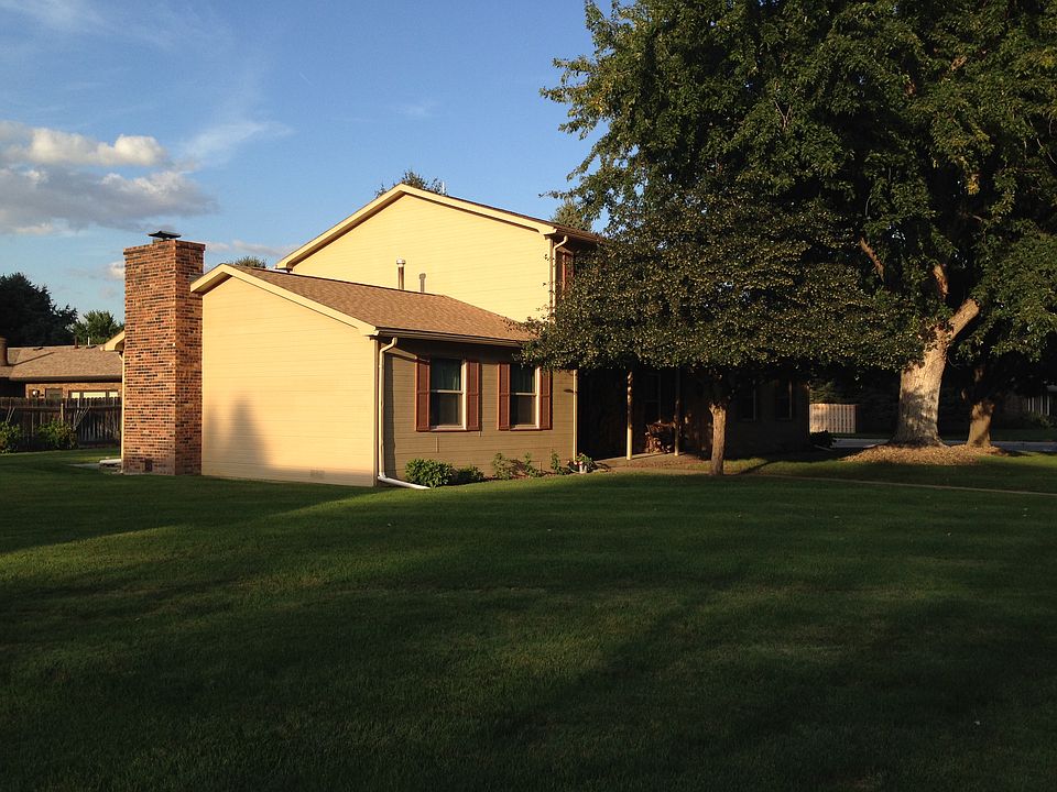Call 308-530-8624 to view