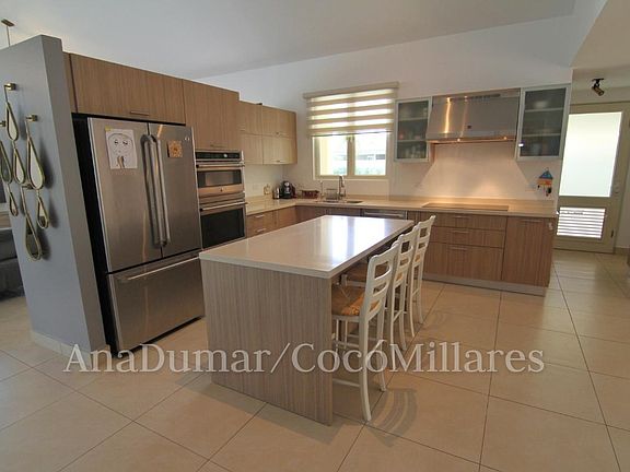 3rd image of 562 Camino De Tortuguero Sabanera